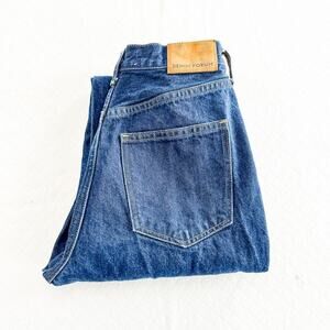 Denim Forum Aritizia The Joni High Rise Loose Button Dark Wash Denim 29L Size 25